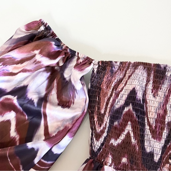 Pretty Little Thing Maternity Shirred Bardot Chocolate Mini Dress 10 - Picture 4 of 9